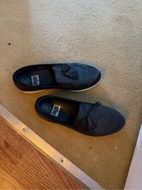 Fitflop Black Loafer with Tassel Detail